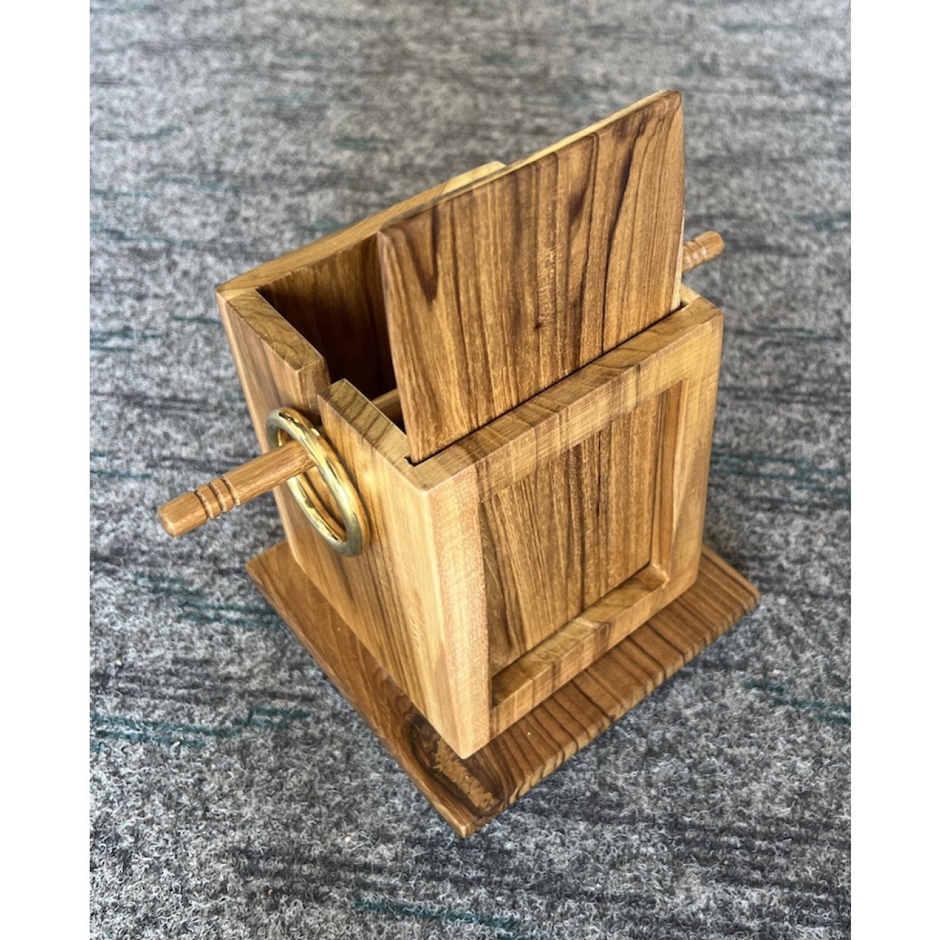 Ring auf Stab Box