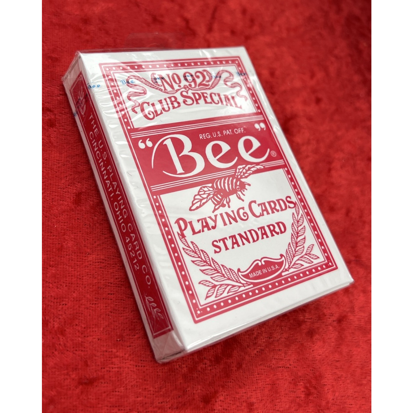 BEE Club Special No 92 Playing Cards RED