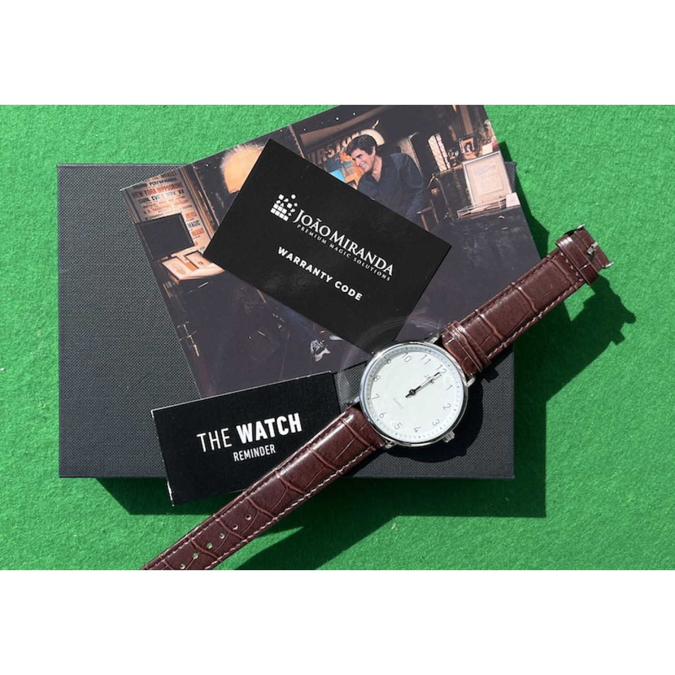 The Watch by João Miranda (brown)