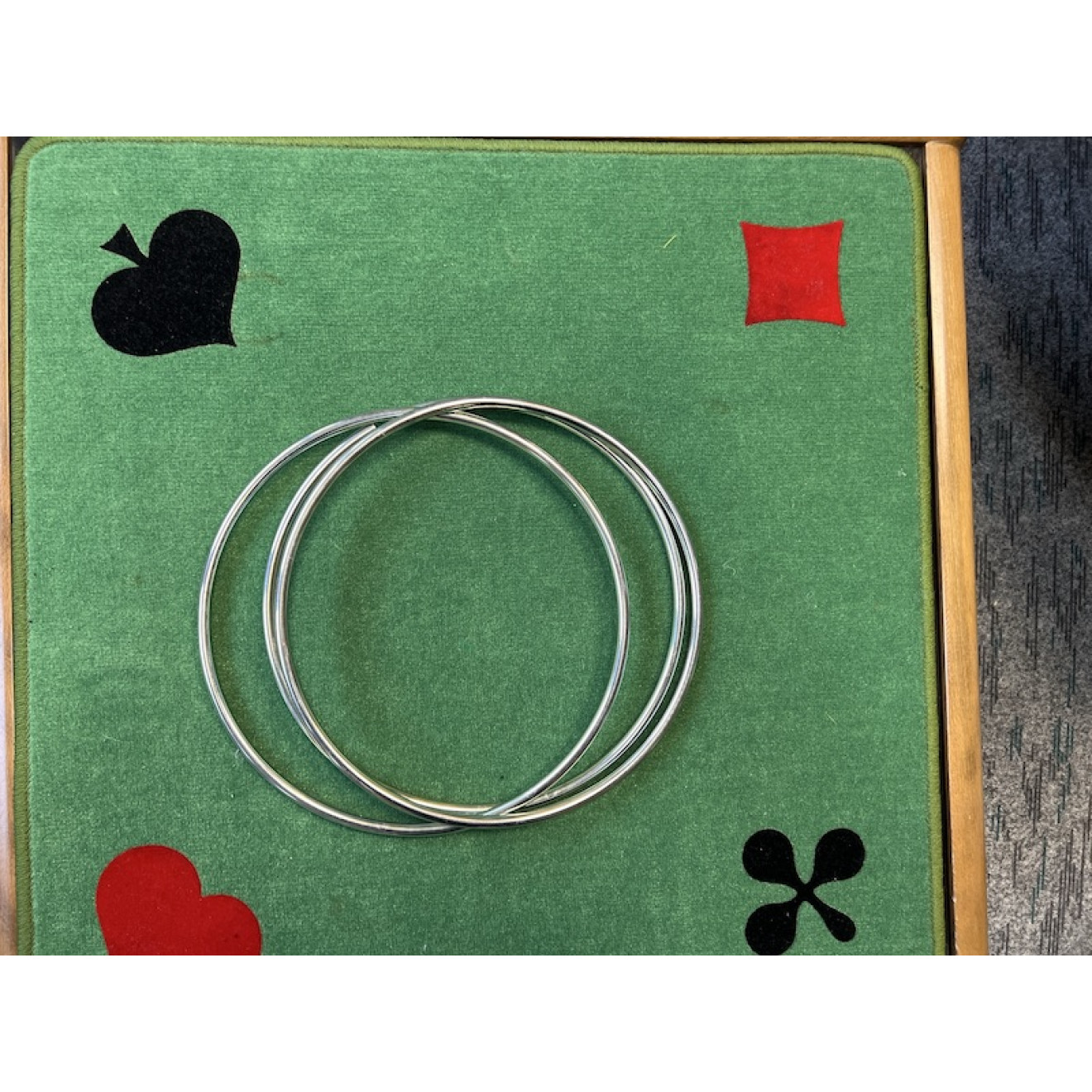 Henk Meester's Three Ring Routine