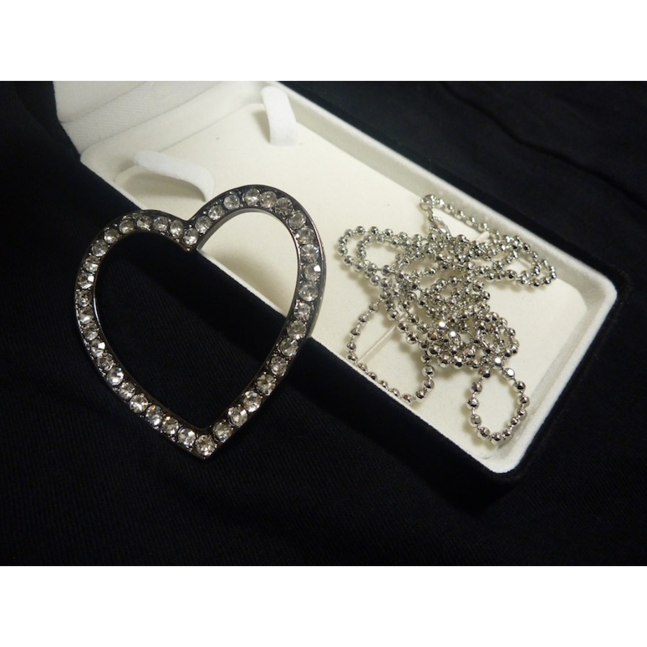 Kettenzauber mit dem Diamanten-Herz