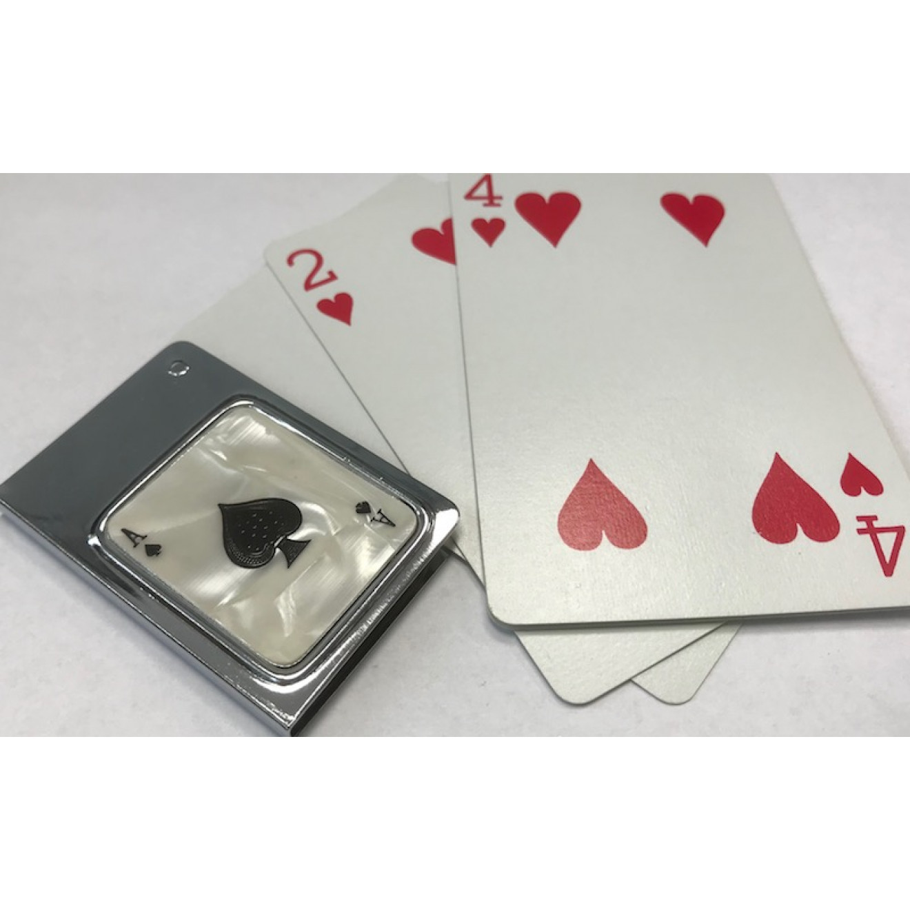 Silver Card Trick by Pedro Magic