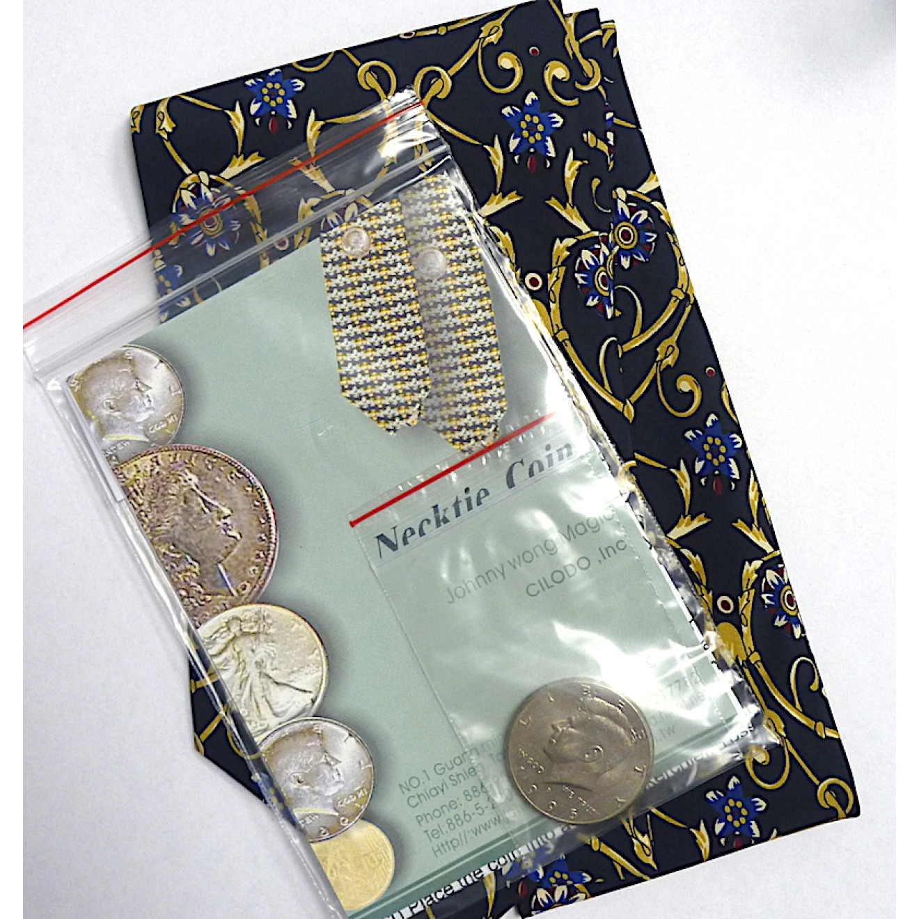 Necktie Coin ohne DVD