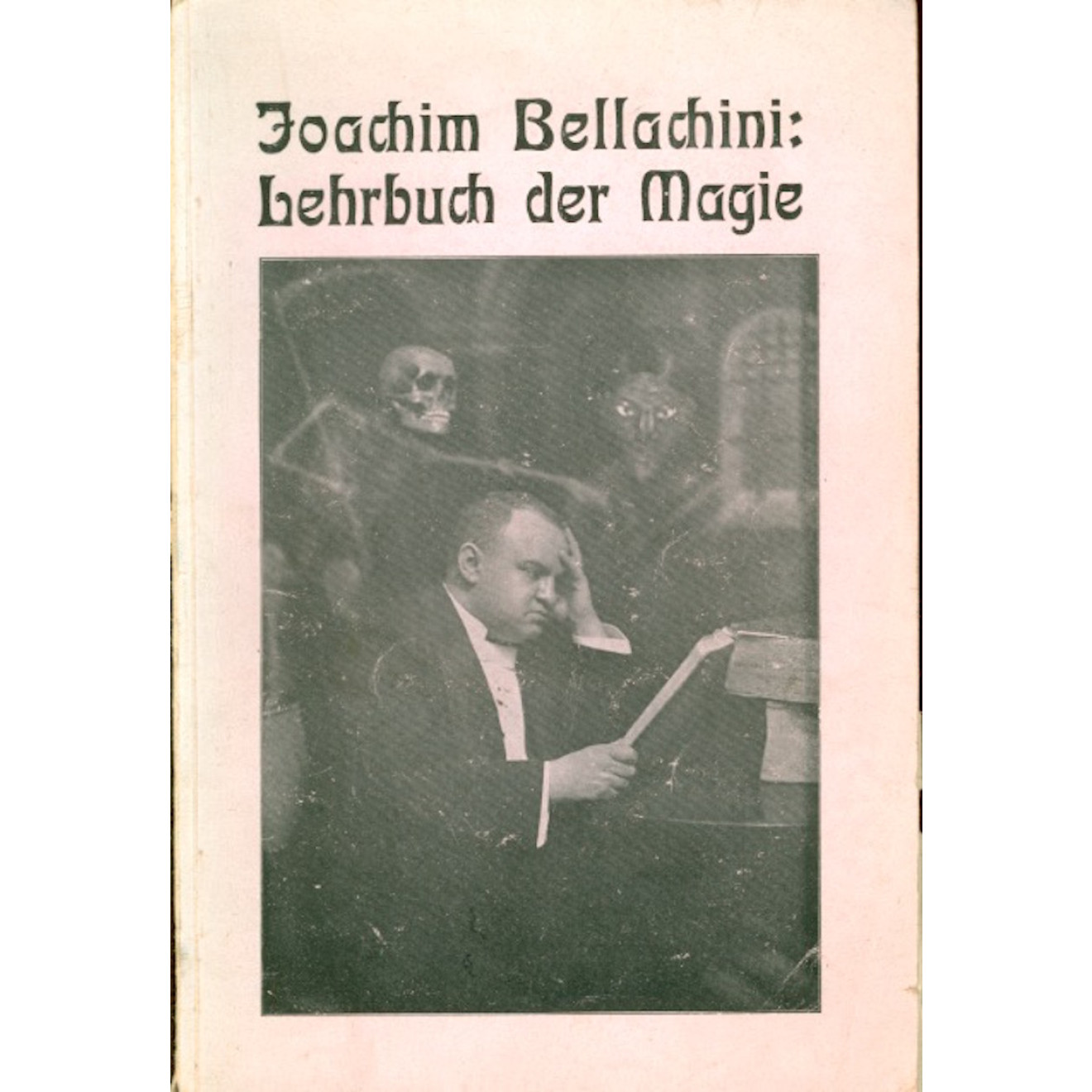 Lehrbuch der Magie