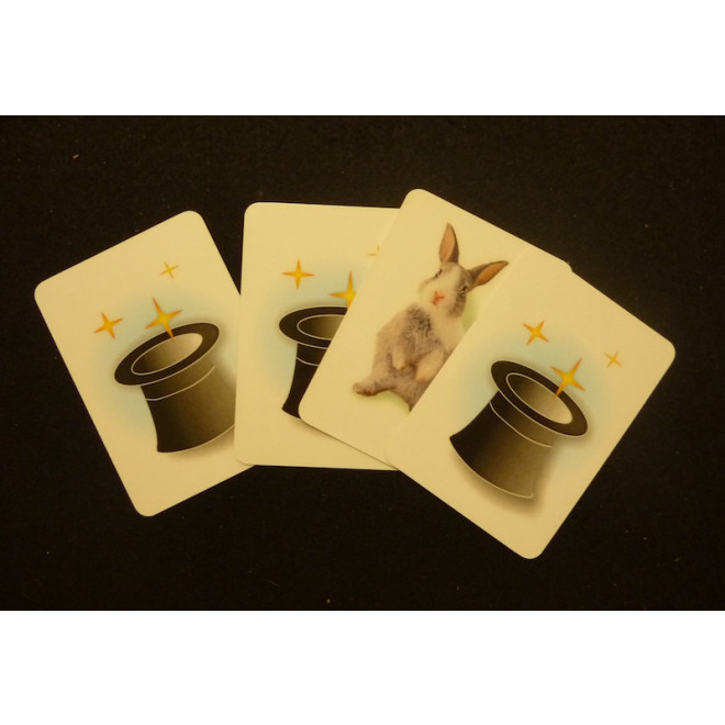 Hase und Zylinderhüte