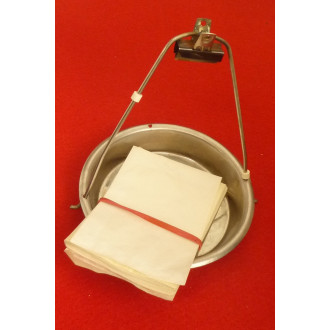 Geldschein in Zigarette