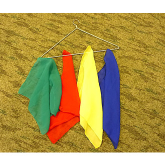 Tuch von Kleiderbügel